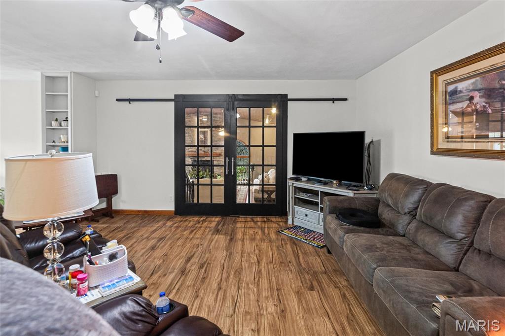 2039 Shook Lane Centralia, IL 62801 - Photo 22 of 63