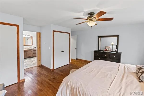 $375,000 | 2039 Shook Lane, Centralia, IL 62801