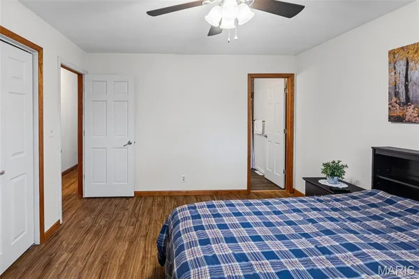 $375,000 | 2039 Shook Lane, Centralia, IL 62801