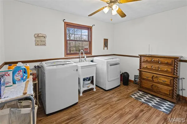 $375,000 | 2039 Shook Lane, Centralia, IL 62801