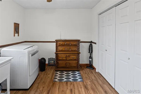 $375,000 | 2039 Shook Lane, Centralia, IL 62801