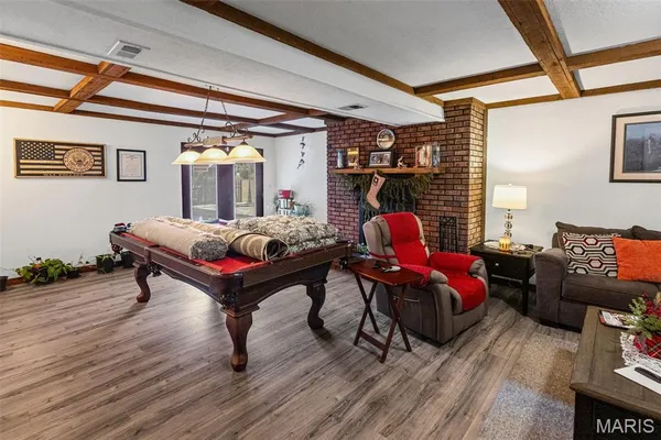 $375,000 | 2039 Shook Lane, Centralia, IL 62801