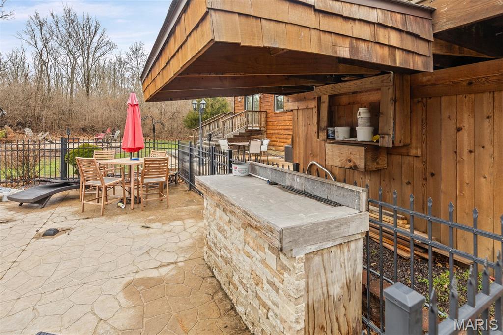 2039 Shook Lane Centralia, IL 62801 - Photo 8 of 63