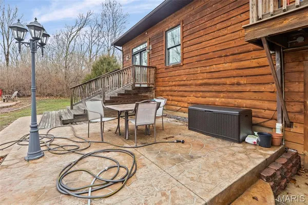 $375,000 | 2039 Shook Lane, Centralia, IL 62801