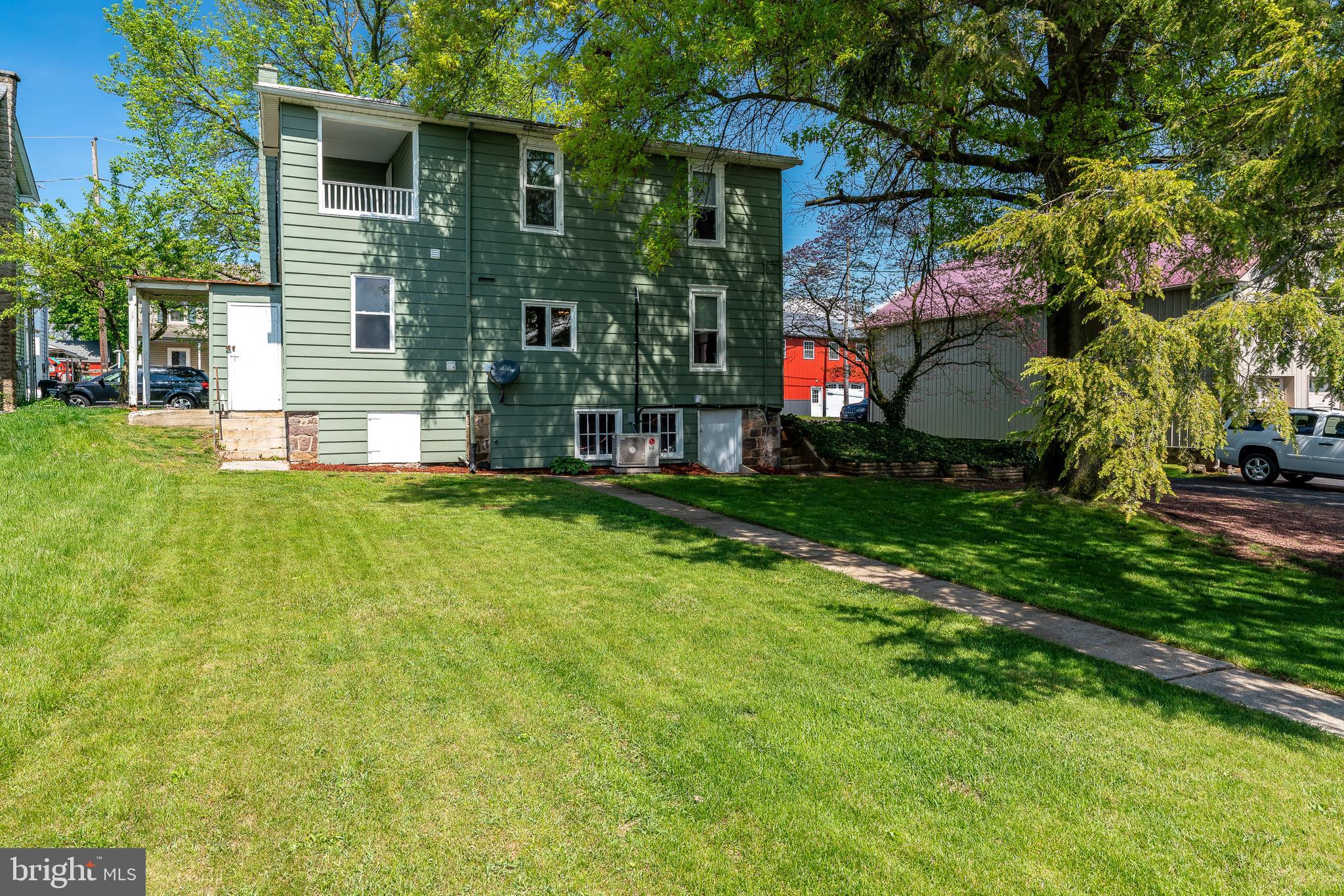 2227 Meadow View Road Manheim, PA 17545 - Photo 11 of 40