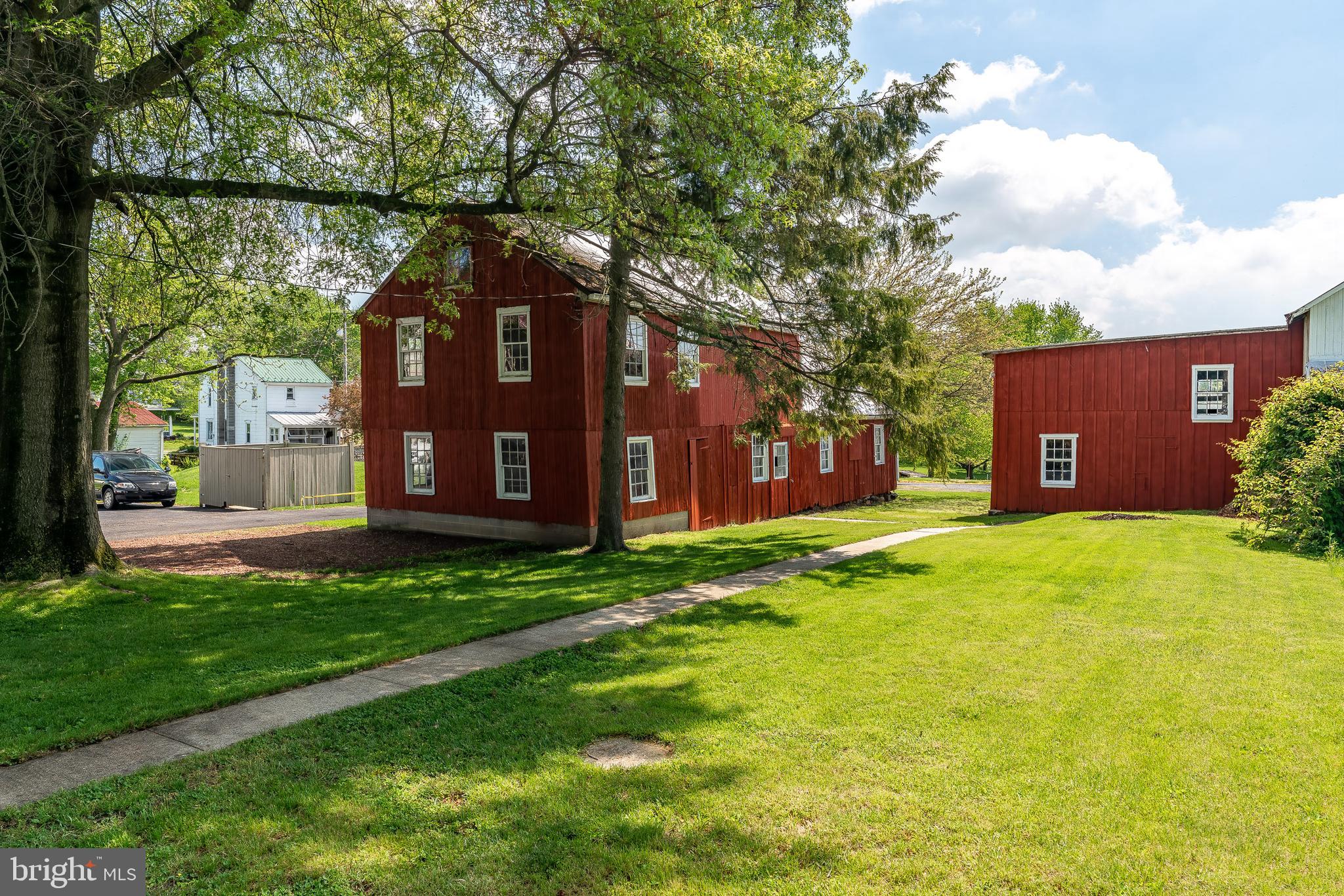 2227 Meadow View Road Manheim, PA 17545 - Photo 12 of 40