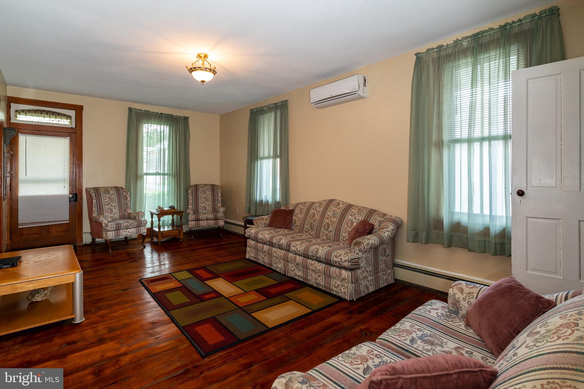 2227 Meadow View Road Manheim, PA 17545 - Photo 15 of 40
