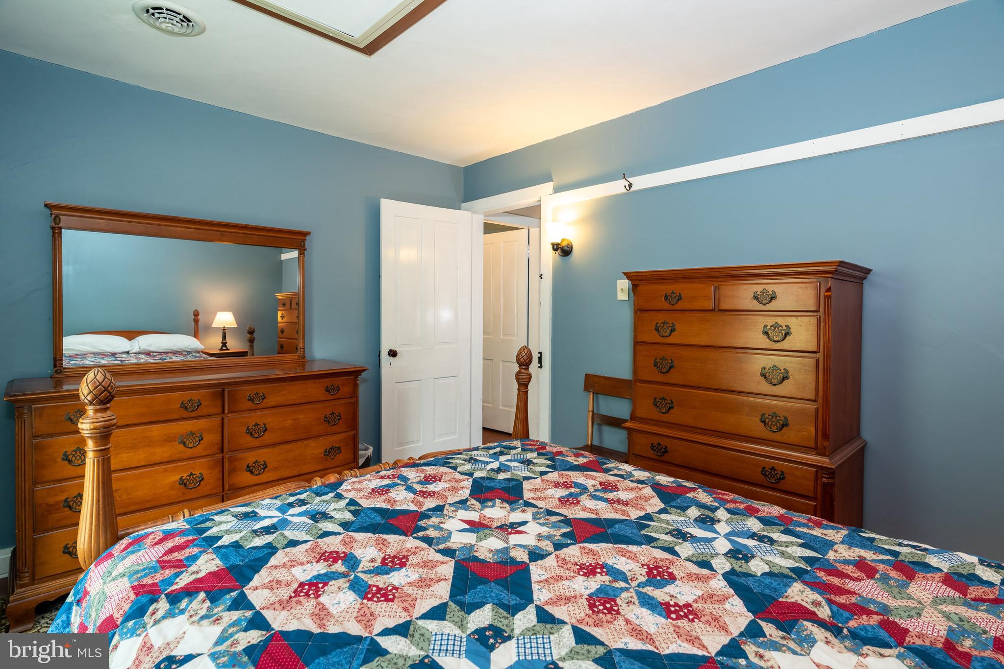 2227 Meadow View Road Manheim, PA 17545 - Photo 31 of 40