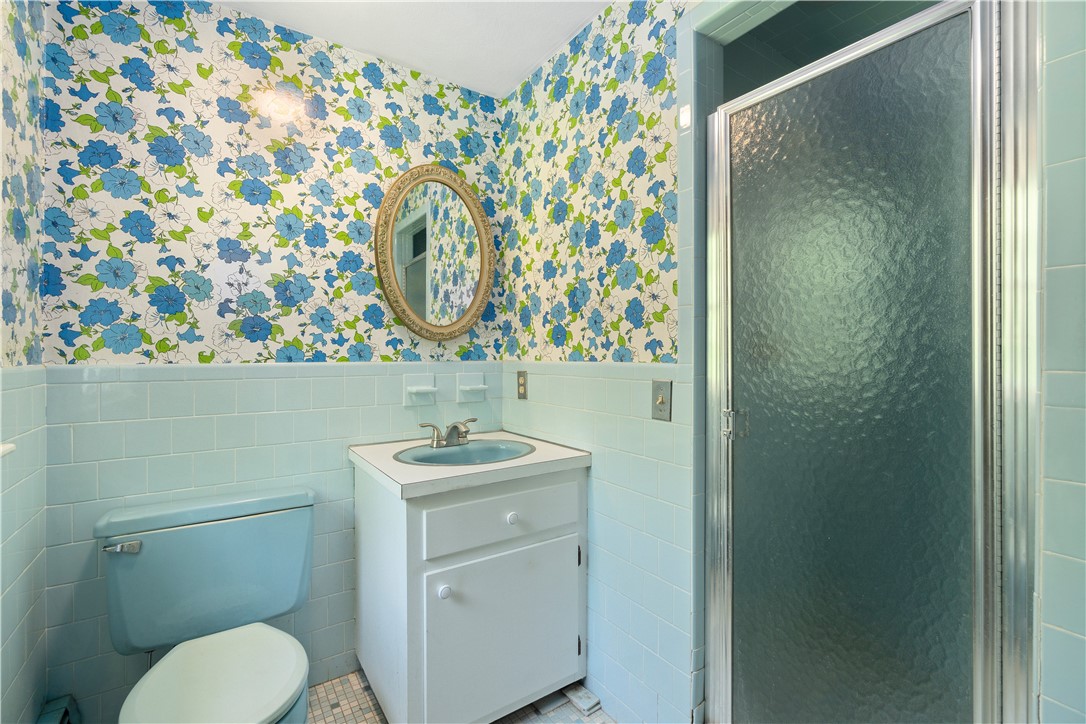 37 Mary Elizabeth Road Scituate, RI 02857 - Photo 26 of 33