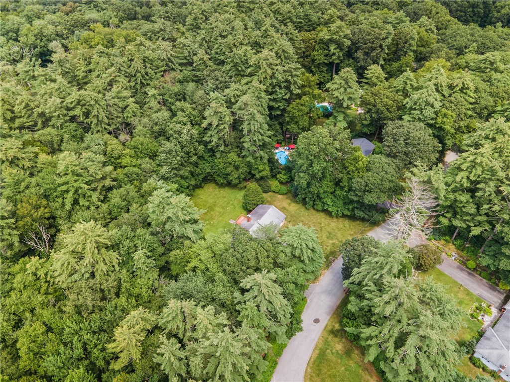 37 Mary Elizabeth Road Scituate, RI 02857 - Photo 8 of 33