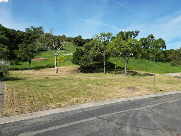 $1,765,000 | 8278 Sassafras Court, Pleasanton, CA 94566