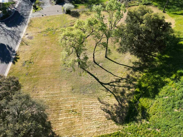 $1,765,000 | 8278 Sassafras Court, Pleasanton, CA 94566