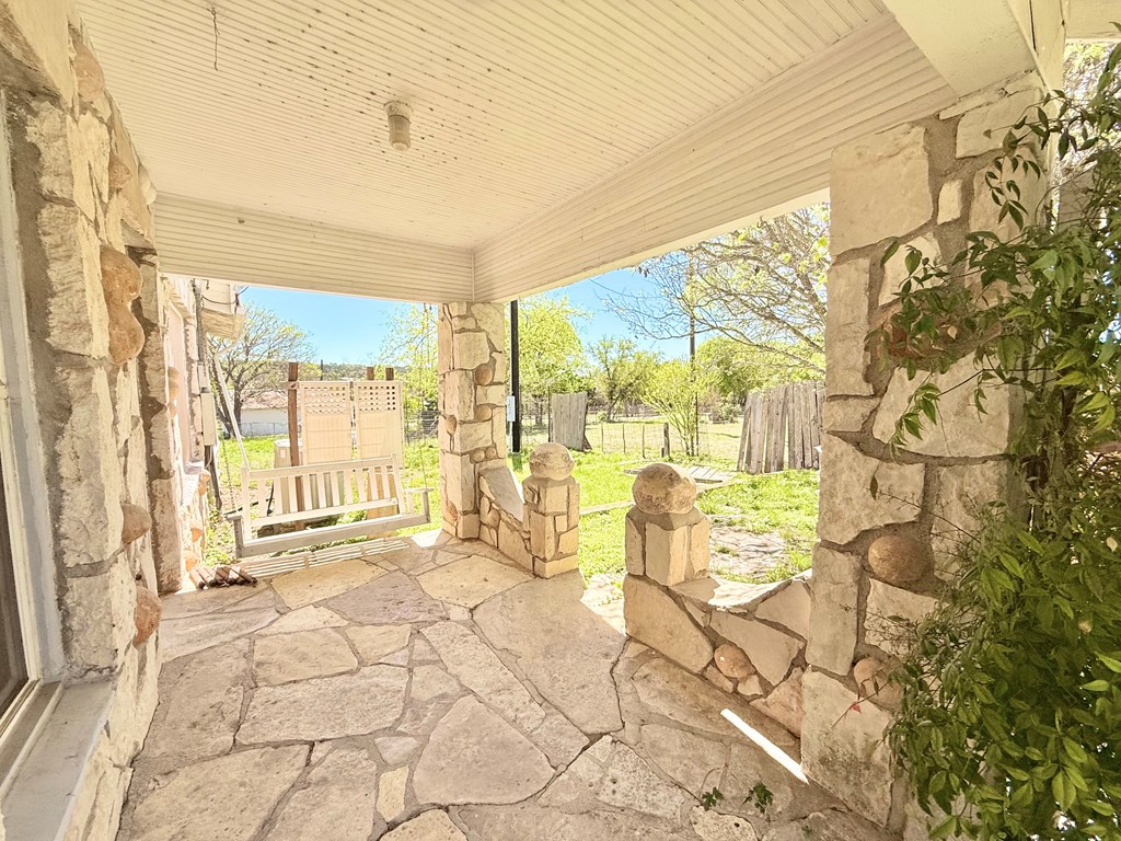 125 Henderson Branch Road West Ingram, TX 78025 - Photo 12 of 28