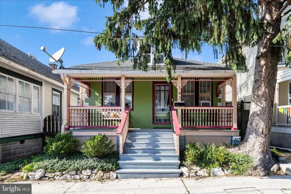 $319,900 | 143 Breckenridge Street, Gettysburg, PA 17325