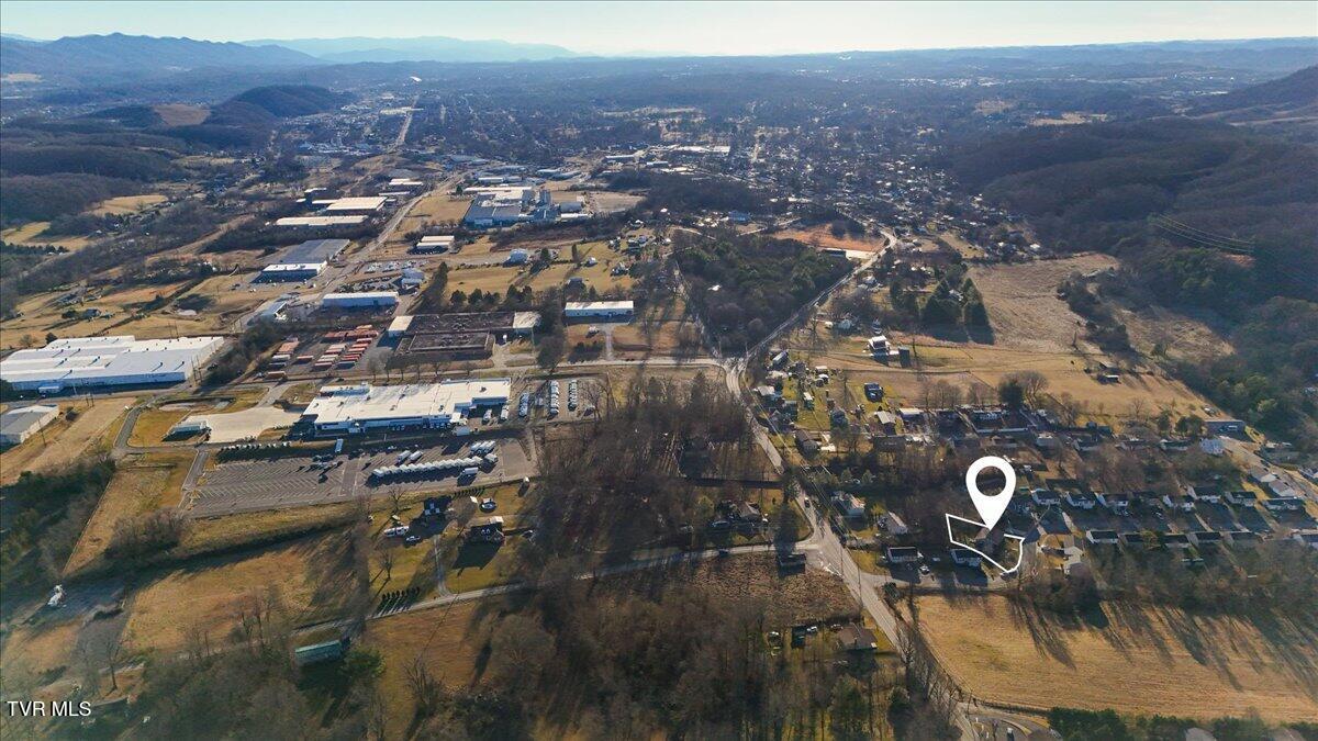 1069 Snowden Terrace Johnson City, TN 37601 - Photo 31 of 31 34-DJI_20260216164853_0352_D