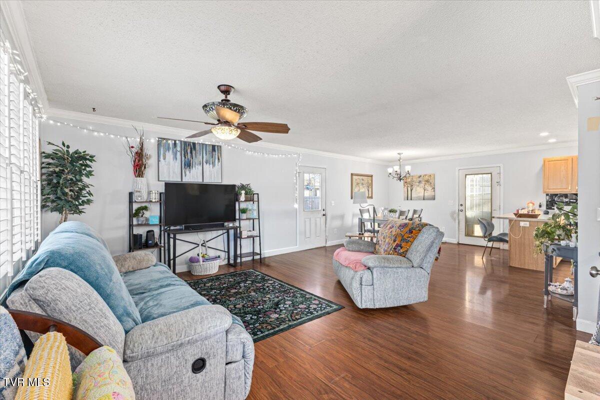 1069 Snowden Terrace Johnson City, TN 37601 - Photo 4 of 31 08-128A4517