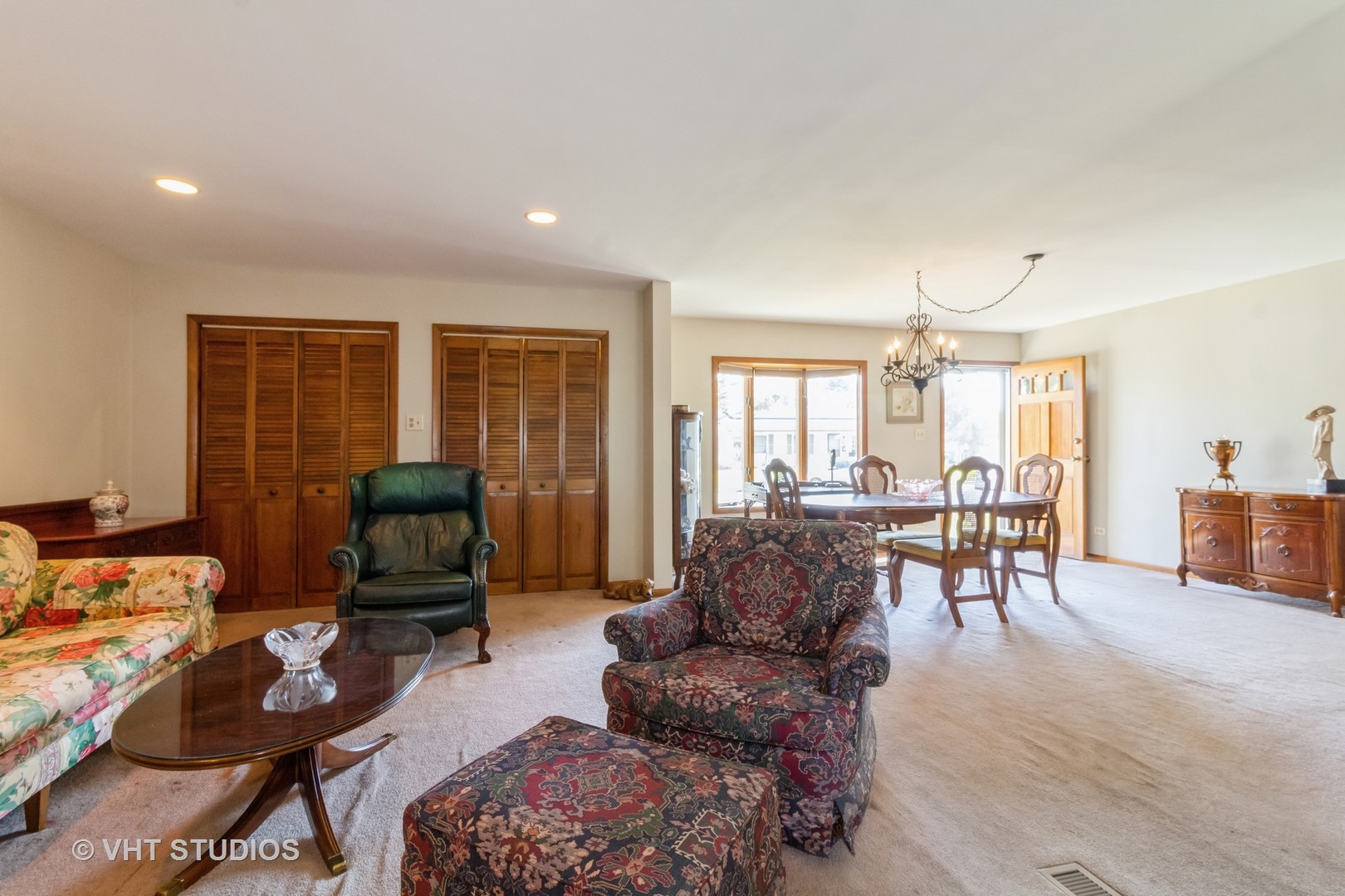520 Camden Avenue Romeoville, IL 60446 - Photo 8 of 26 Gallery Image 8
