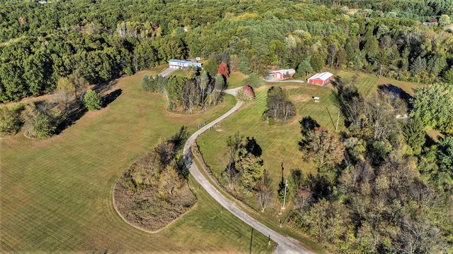 $299,900 | 6191 Cannonsburg Road Northeast, Belmont, MI 49306