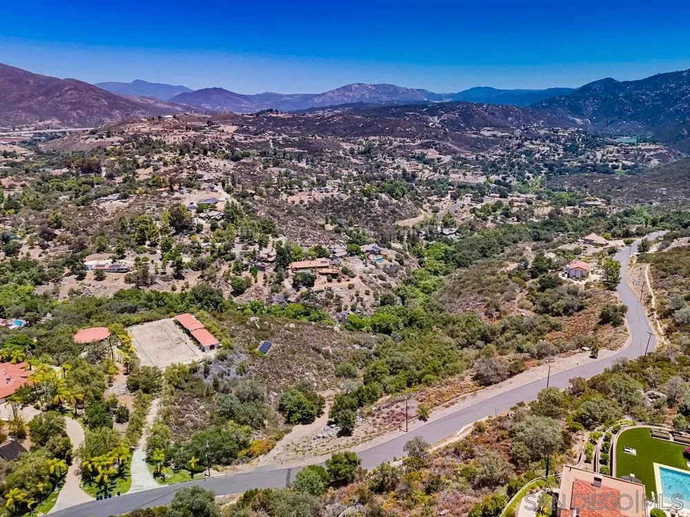 Via Viejas Oeste Alpine, CA 91901 - Photo 5 of 27