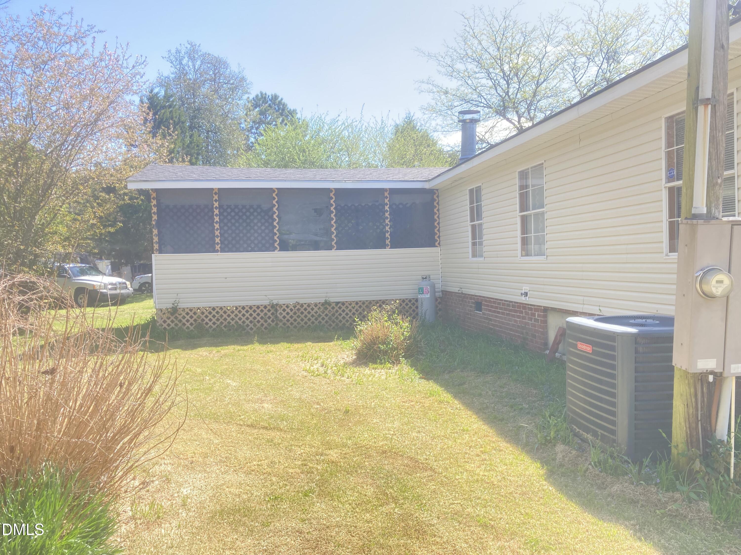 1586 Gum Swamp Church Road Greenville, NC 27834 - Photo 12 of 93 a view of a back yard of the house