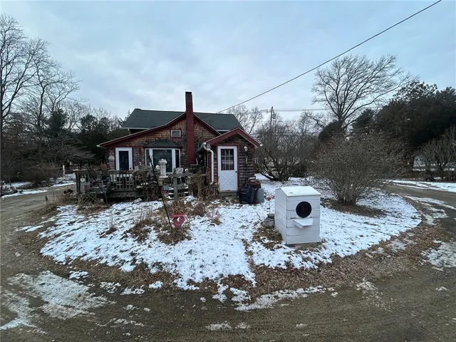 $499,000 | 750 Old Baptist Road, North Kingstown, RI 02852
