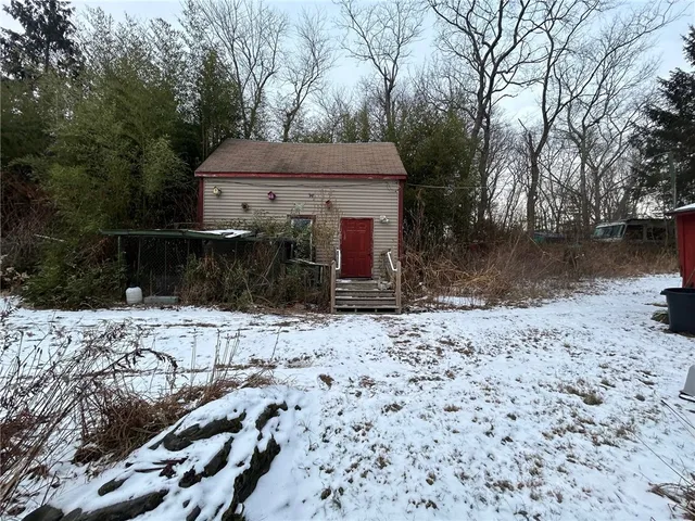 $499,000 | 750 Old Baptist Road, North Kingstown, RI 02852