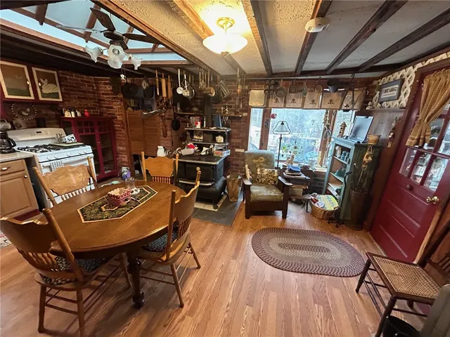 $499,000 | 750 Old Baptist Road, North Kingstown, RI 02852