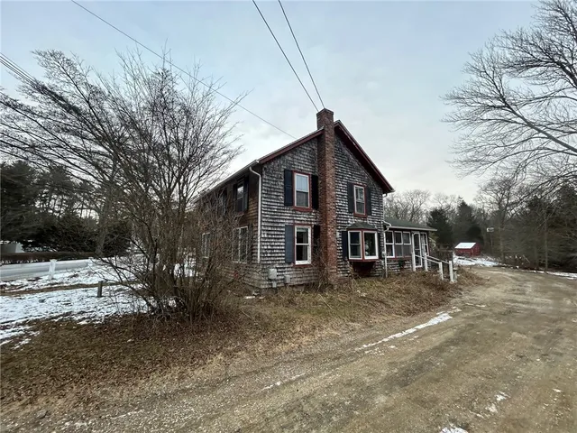 $499,000 | 750 Old Baptist Road, North Kingstown, RI 02852
