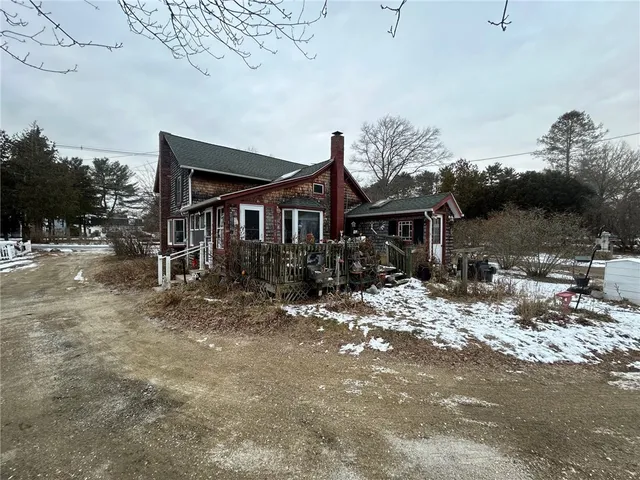 $499,000 | 750 Old Baptist Road, North Kingstown, RI 02852