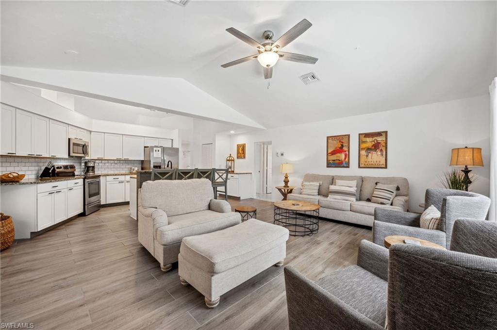 118 Palmetto Dunes Circle Naples, FL 34113 - Photo 14 of 31