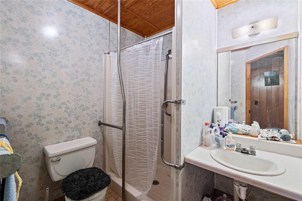 36635 Roberts Road Dade City, FL 33525 - Photo 18 of 23 Gallery Image 18