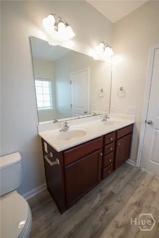 $2,400 | 109 Savannah Lane, Richmond Hill, GA 31324