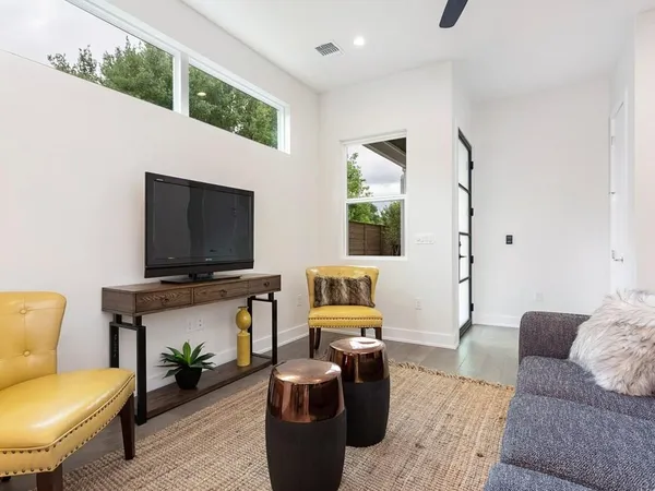 $2,900 | 1111 Brookswood Avenue, Unit A, Austin, TX 78721