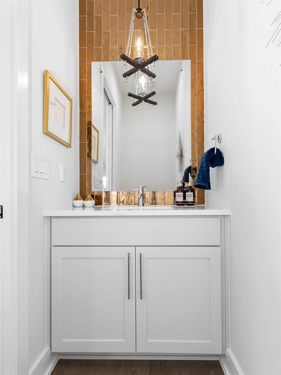 1111 Brookswood Avenue, Unit A Austin, TX 78721 - Photo 7 of 21 Powder main floor