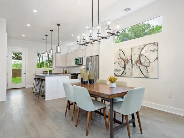 $2,900 | 1111 Brookswood Avenue, Unit A, Austin, TX 78721