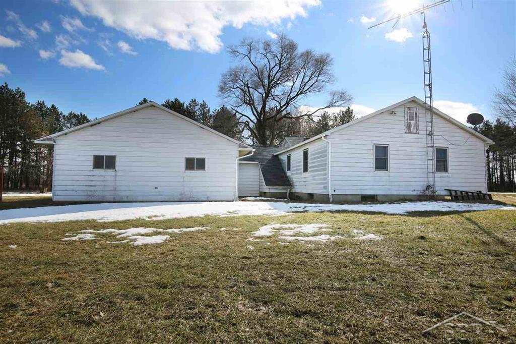 5300 West Weinert Road Coleman, MI 48618 - Photo 31 of 32 50009784-30.JPG