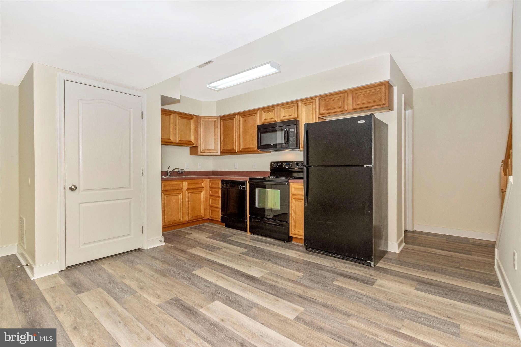 812 Crest Hill Road Severn, MD 21144 - Photo 34 of 55 2nd kitchen in basement