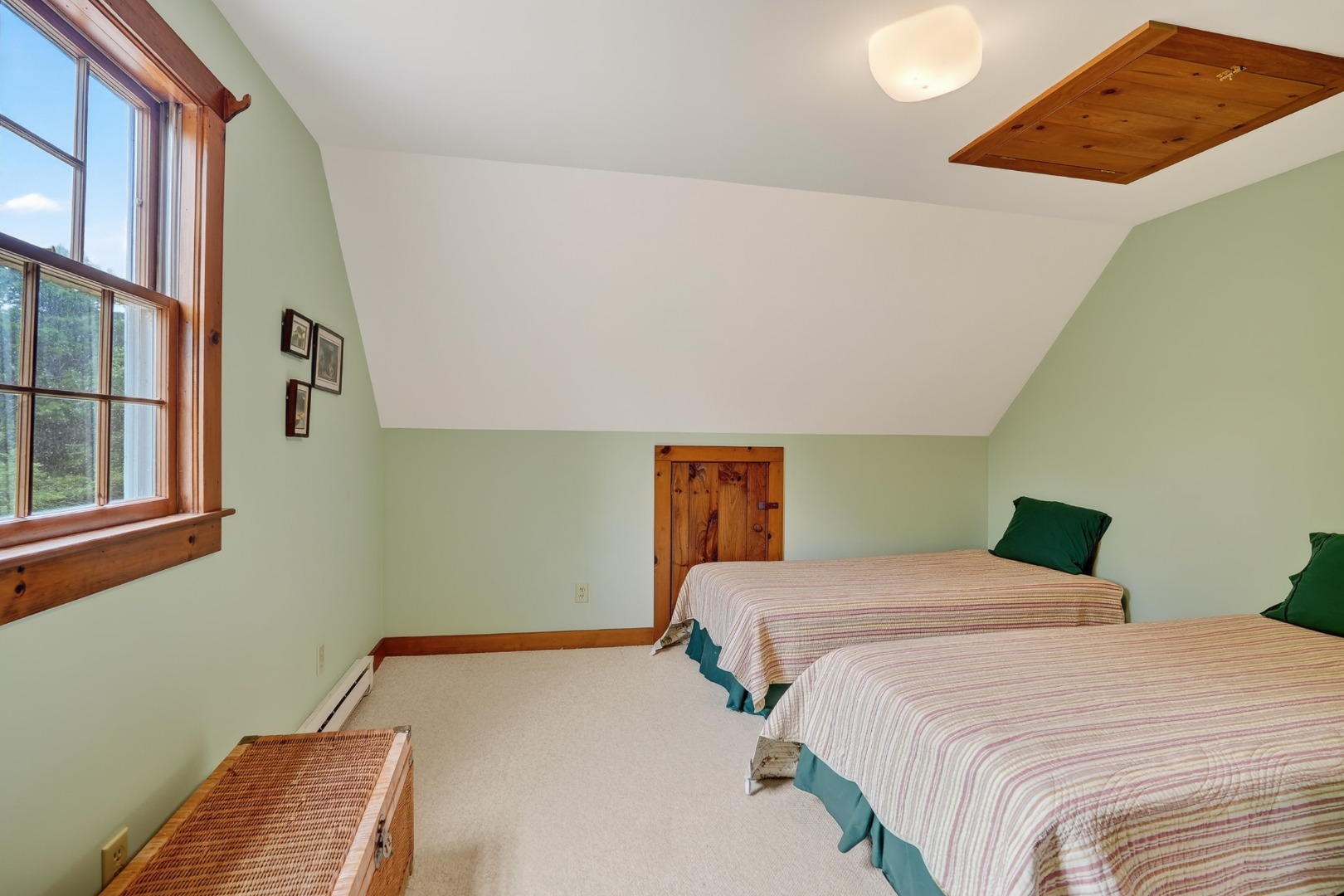 9 Marthas Road Edgartown, MA 02539 - Photo 12 of 22 Bedroom #2 Second Floor