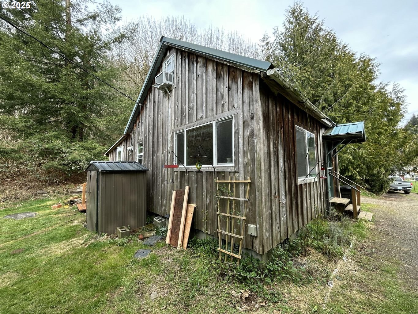 8250 Kilchis River Road Tillamook, OR 97141 - Photo 28 of 41 Gallery Image 28
