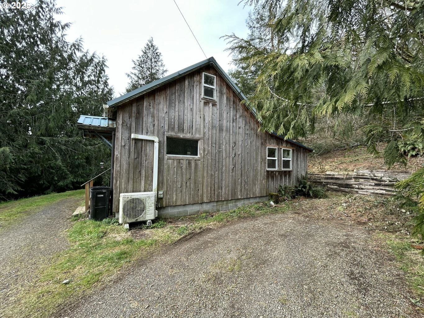 8250 Kilchis River Road Tillamook, OR 97141 - Photo 30 of 41 Gallery Image 30