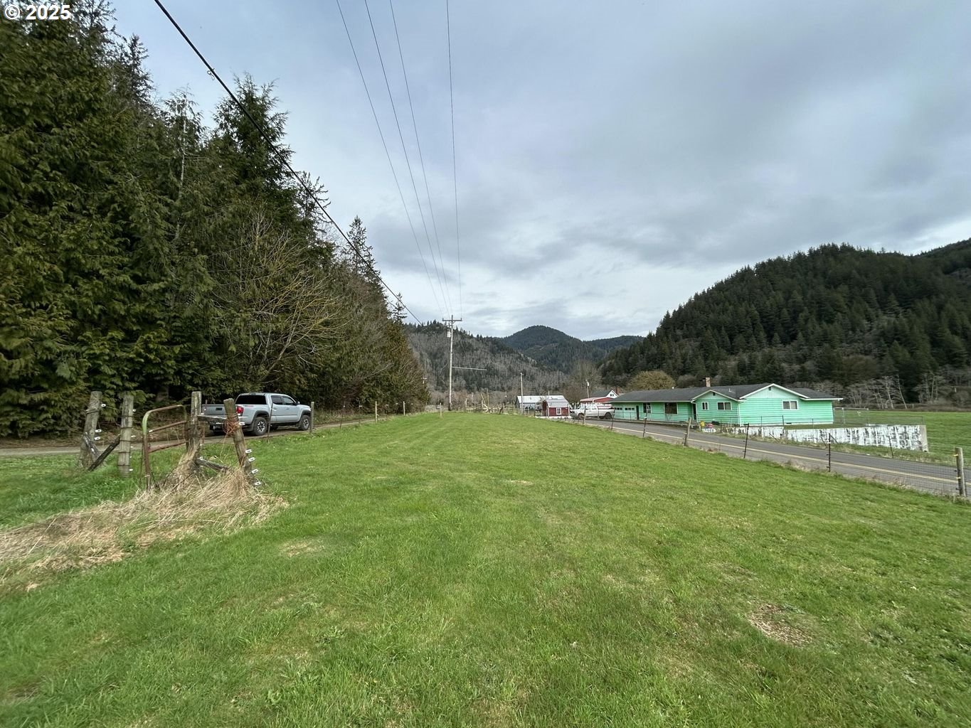 8250 Kilchis River Road Tillamook, OR 97141 - Photo 40 of 41 Gallery Image 40