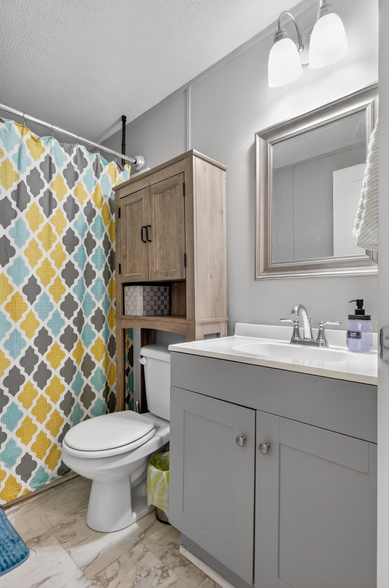 177 Mitchell Road Portland, TN 37148 - Photo 24 of 34 a bathroom with a sink toilet and shower