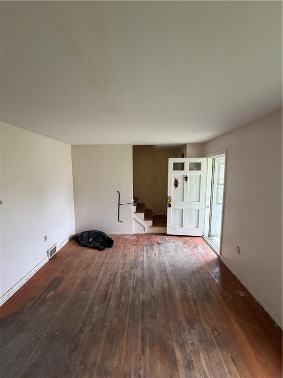 622 Patterson Road Bethel Park, PA 15102 - Photo 6 of 21 Gallery Image 6