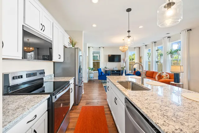 $374,900 | 302 Chapman Circle, Goose Creek, SC 29445