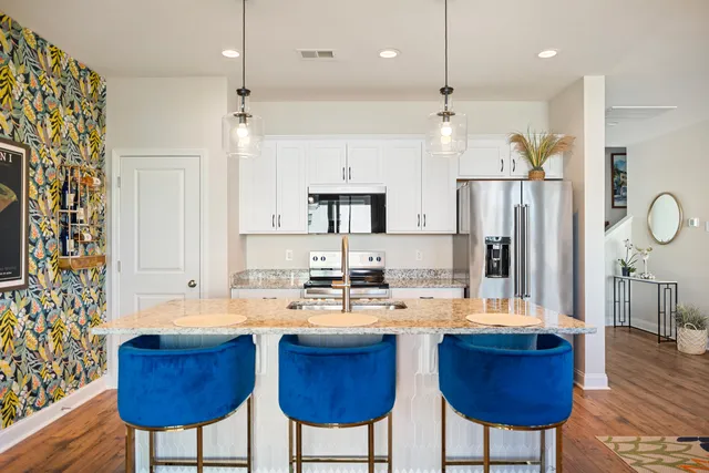 $374,900 | 302 Chapman Circle, Goose Creek, SC 29445