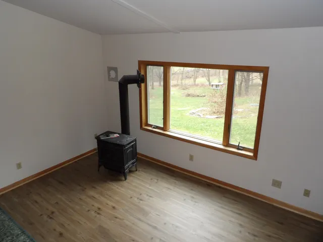 $215,000 | 634 Stevens Road, Pittsford, VT 05763