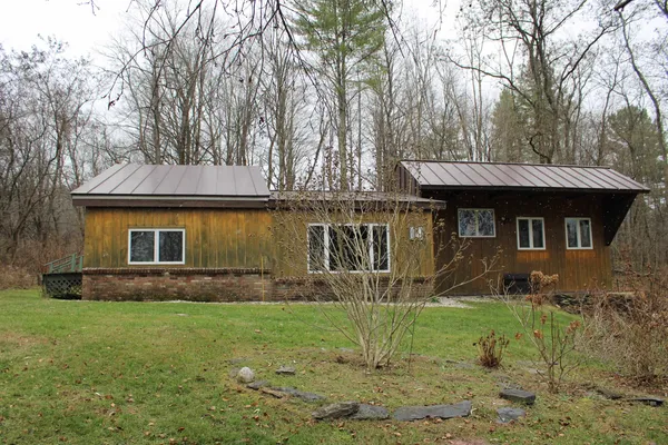 $215,000 | 634 Stevens Road, Pittsford, VT 05763