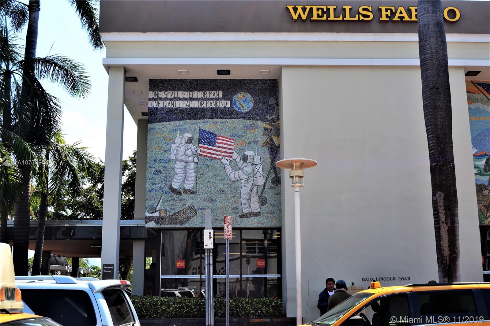 1345 Lincoln Road, Unit 1106 Miami Beach, FL 33139 - Photo 30 of 33 BANKING ON THE CORNER HOW CONVENIENT!
