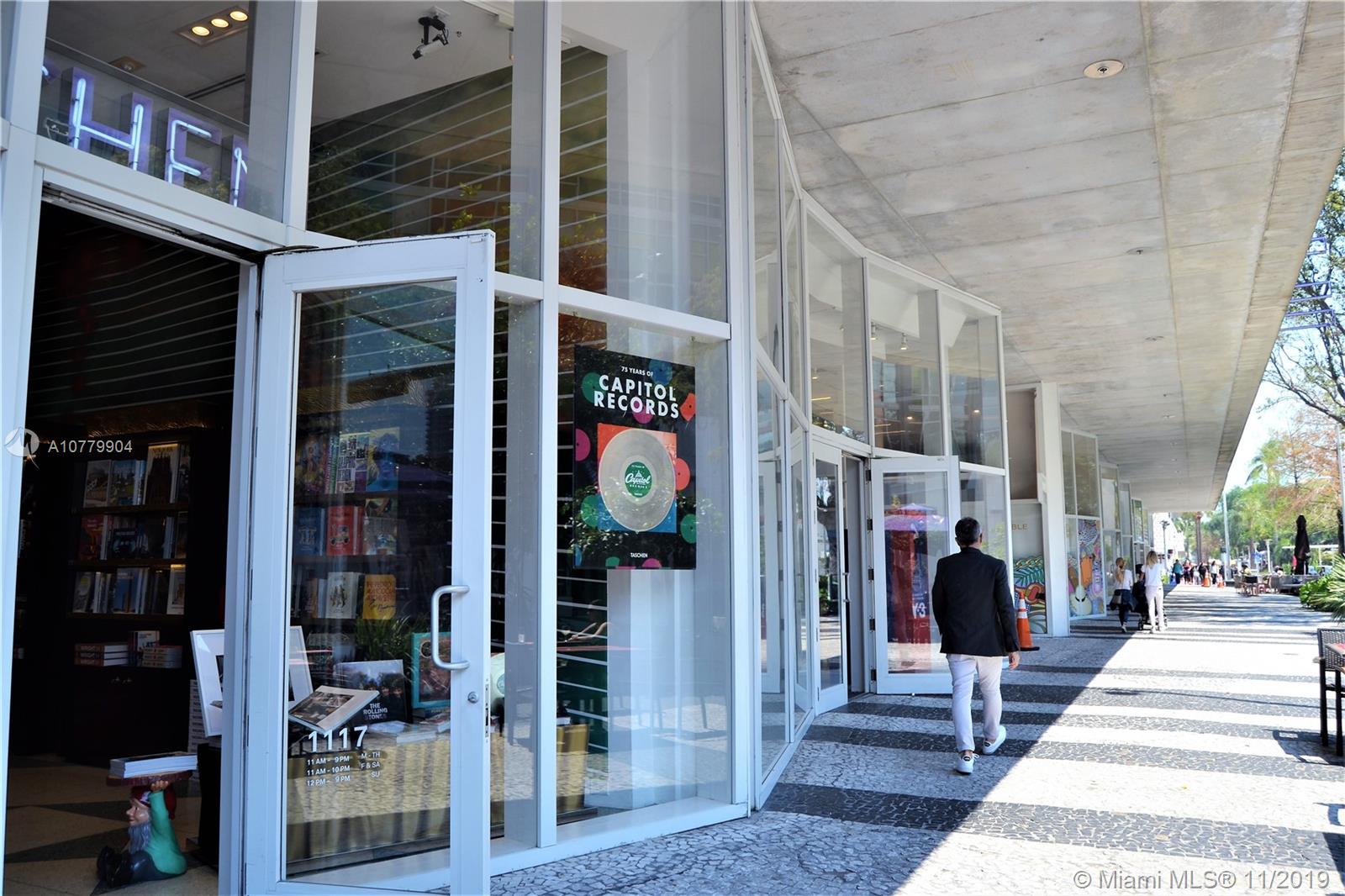 1345 Lincoln Road, Unit 1106 Miami Beach, FL 33139 - Photo 4 of 33 ALWAYS INTERESTING NEVER DULL TO STROLL THRU LINCOLN RD MALL