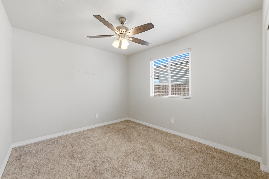 443 Martinez Road Golden Valley, AZ 86413 - Photo 14 of 26